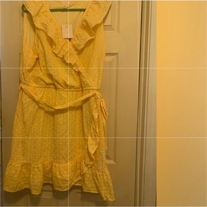 Eyelet wrap style dress NWT